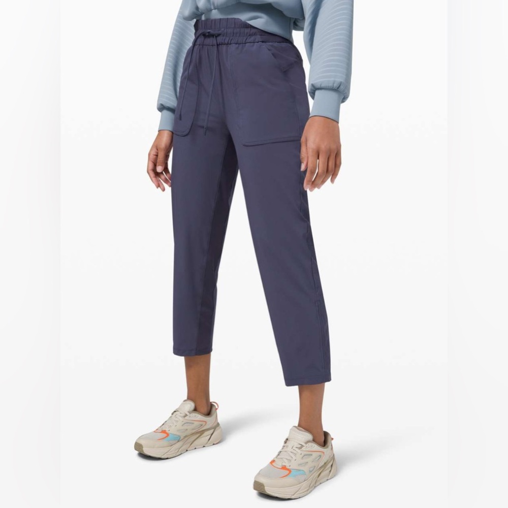 Lululemon Beyond the Studio Crop 4 - Picture 8 of 10